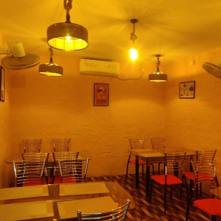 Heritage Bagala Dharmasala Hotell Puri Eksteriør bilde